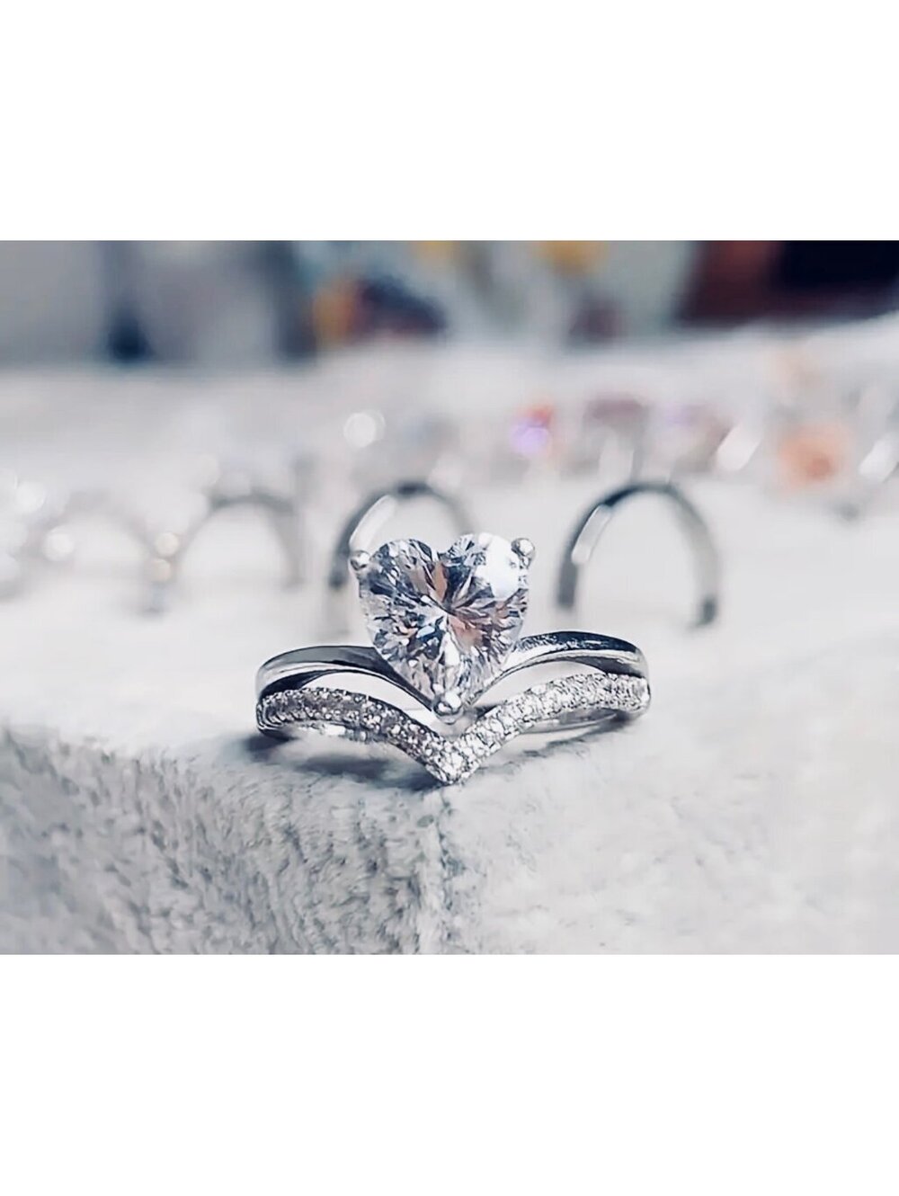 New - Elegant Heart-Shaped Zirconia Engagement Style Ring - Size 7